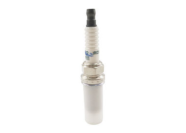 टोयोटा कैमरी लेक्सस ES / RX350 के लिए 90919-01247 FK20HR11 कार स्पार्क प्लग