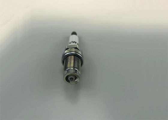 03C905601 03C905601B ऑडी A1 A3 VW गोल्फ जेट्टा तिगुआन सीट स्कोडा के लिए प्लेटिनम स्पार्क प्लग्स