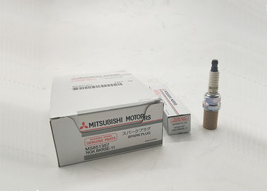 Toyota Hyundai Mazda Suzuki मित्सुबिशी जगुआर स्पार्क प्लग MS851357 BKR5E-11
