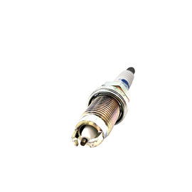 Oem MD355067 BKR6EKUC मित्सुबिशी कार स्पार्क प्लग 1 साल की वारंटी के साथ